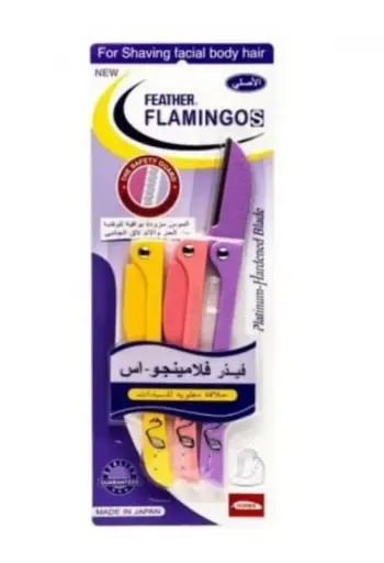 فيذر فلامنجو-اس حلاقه للحواجب